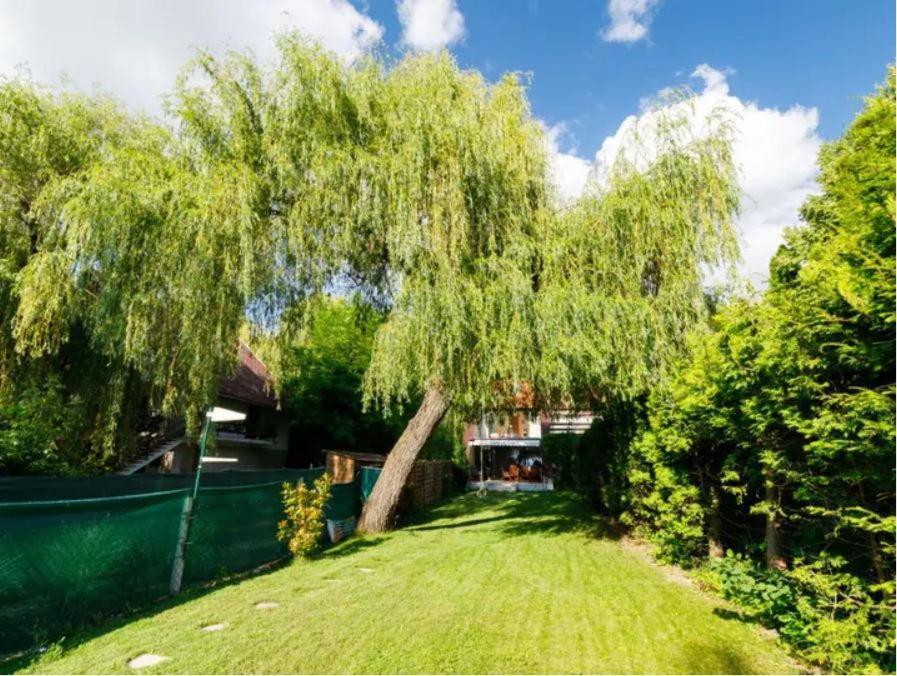 Green Lake House - Private Beach At Balaton Balatonakarattya Bagian luar foto