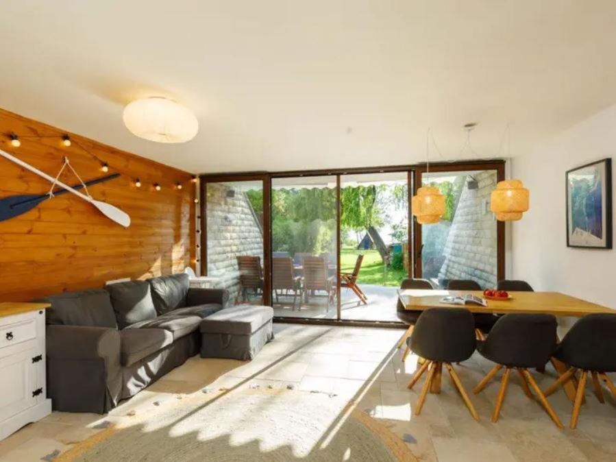 Green Lake House - Private Beach At Balaton Balatonakarattya Bagian luar foto